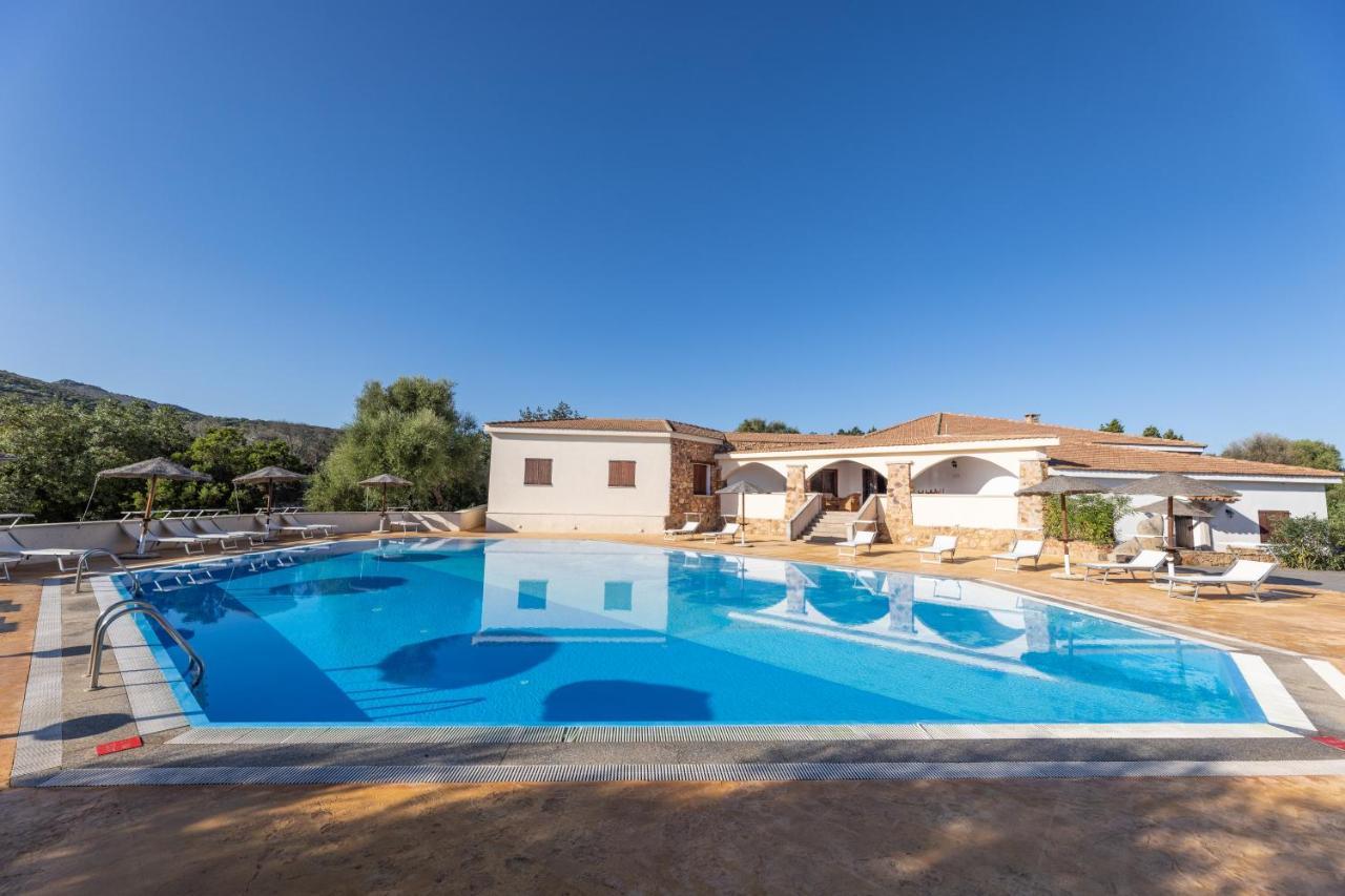 Villa Antonina Порто-Ротондо Экстерьер фото